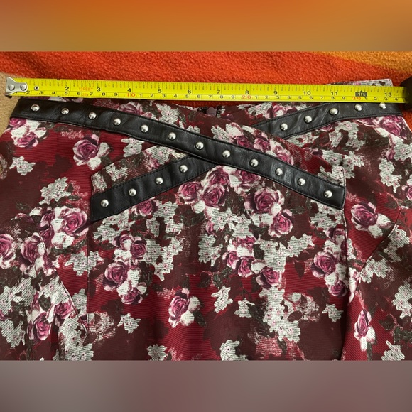 The kooples floral mini skirt with leather details XS - Picture 4 of 5